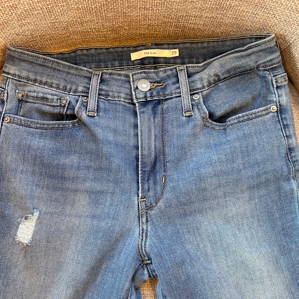 Levi's Women's 712 Slim Straight Leg Jeans